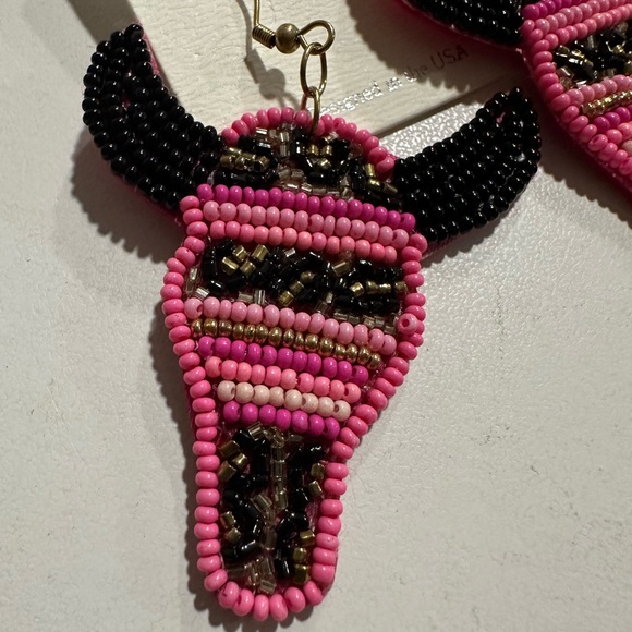 Handcrafted Pink Beaded Earrings - Picture 5 of 5